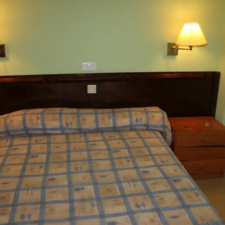 Sea Of Clouds Hostel *
