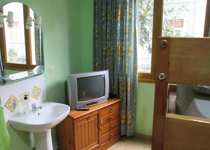 Sea Of Clouds Hostel